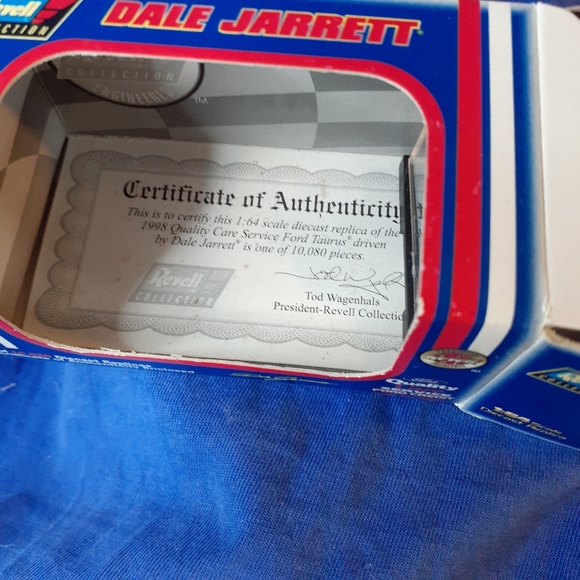 Nascar Dale Jarrett Revell Hard Shell 1998 Limited Edition 🇨🇦12.50 Canada Ship - Picture 12 of 15